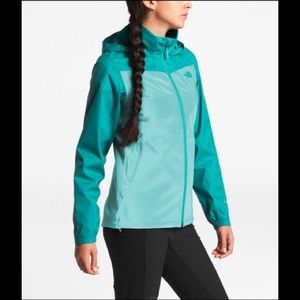 The Northface Resolve Plus Jacket - size Small